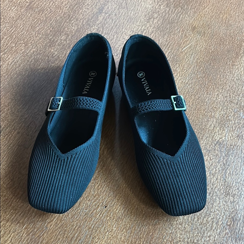 VIVAIA Black Mary Jane Flats